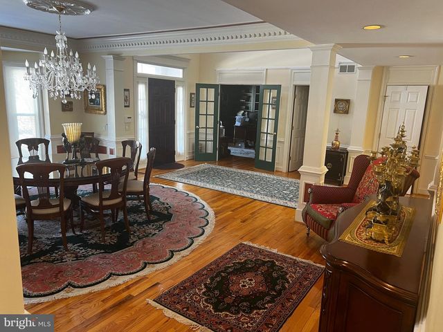 1465 MAYHURST BLVD, Mclean, VA 22102