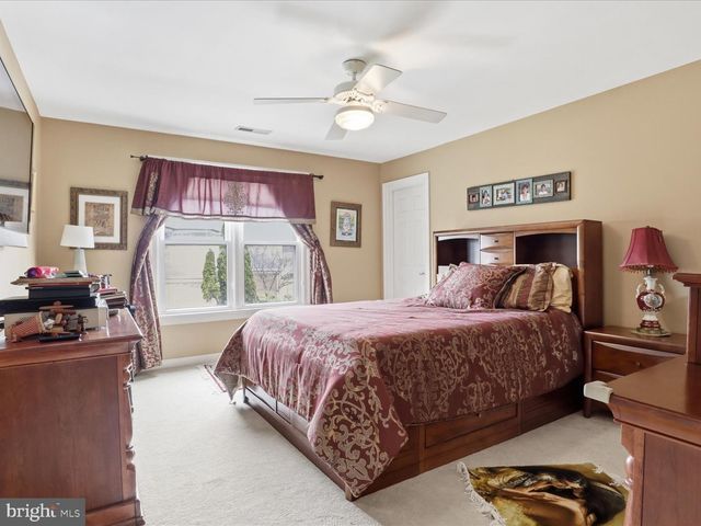 1465 MAYHURST BLVD, Mclean, VA 22102