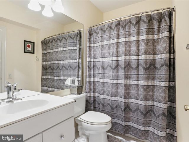 1465 MAYHURST BLVD, Mclean, VA 22102