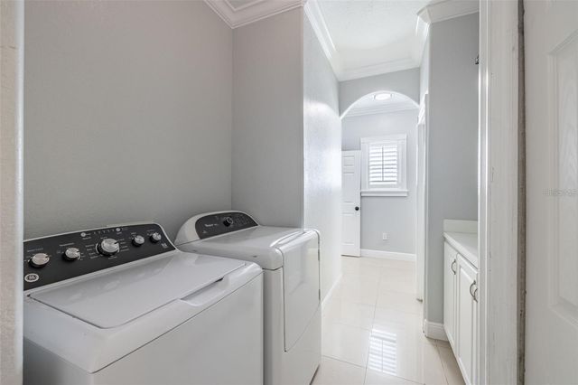 2323 W CHERRY STREET, Tampa, FL 33607