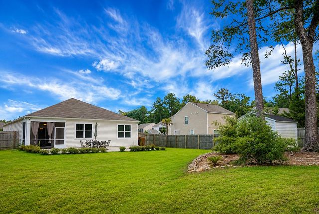 335 Spruce Ivy Street, Moncks Corner, SC 29461