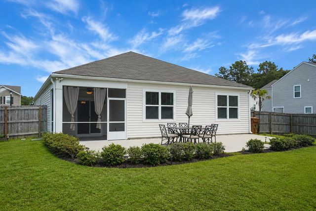 335 Spruce Ivy Street, Moncks Corner, SC 29461