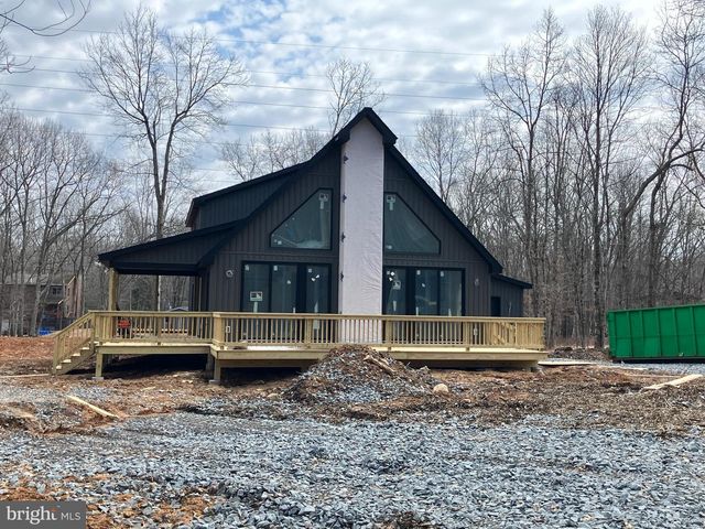 44 KIPLING LN, Albrightsville, PA 18210