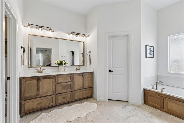 6140 Dale Avenue, Edmond, OK 73034