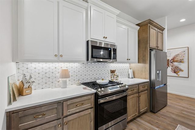 6140 Dale Avenue, Edmond, OK 73034