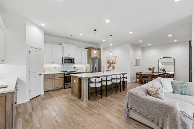 6140 Dale Avenue, Edmond, OK 73034
