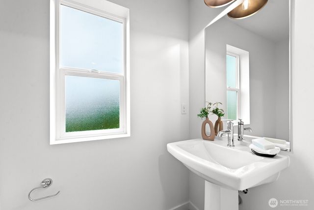 1425 SW 111th Lane, Seattle, WA 98164