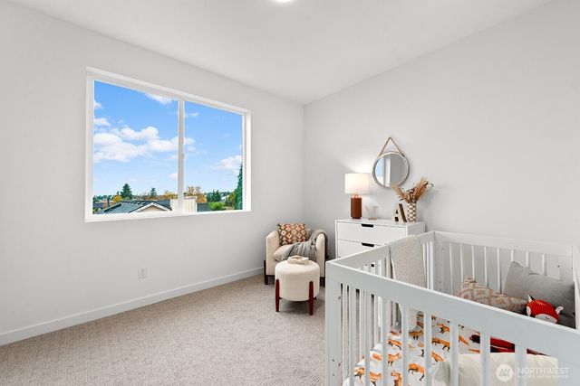 1425 SW 111th Lane, Seattle, WA 98164