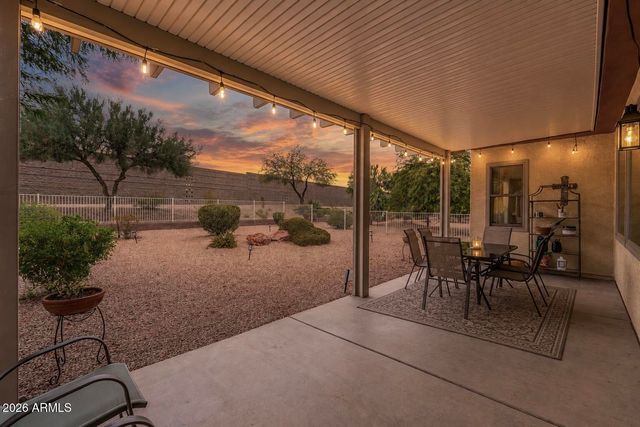 20680 N SHADOW MOUNTAIN Drive, Surprise, AZ 85374