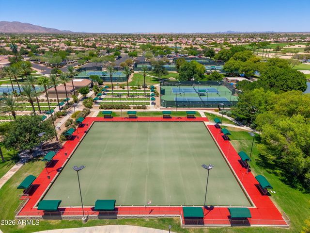 20680 N SHADOW MOUNTAIN Drive, Surprise, AZ 85374