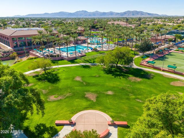 20680 N SHADOW MOUNTAIN Drive, Surprise, AZ 85374