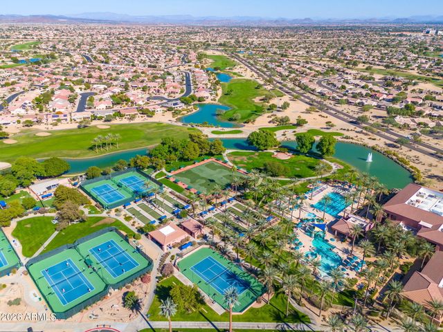 20680 N SHADOW MOUNTAIN Drive, Surprise, AZ 85374