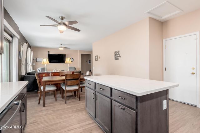 20680 N SHADOW MOUNTAIN Drive, Surprise, AZ 85374