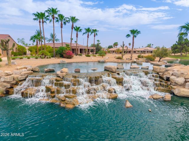 20680 N SHADOW MOUNTAIN Drive, Surprise, AZ 85374