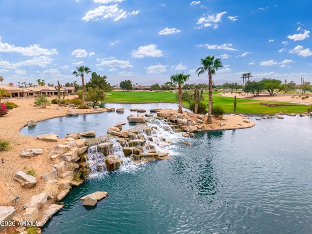 20680 N SHADOW MOUNTAIN Drive, Surprise, AZ 85374