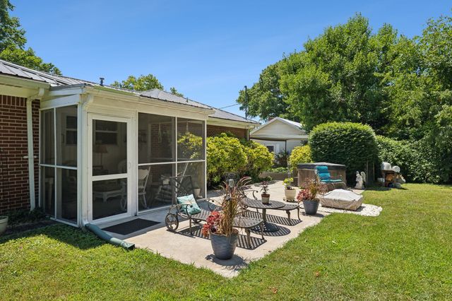 120 Dogwood Ln, Winchester, TN 37398