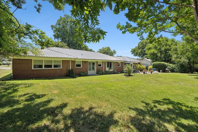 120 Dogwood Ln, Winchester, TN 37398