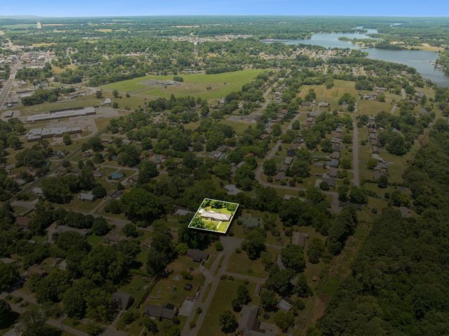 120 Dogwood Ln, Winchester, TN 37398