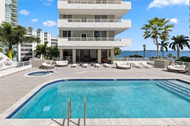 1402 Brickell Bay Dr 603, Miami, FL 33131