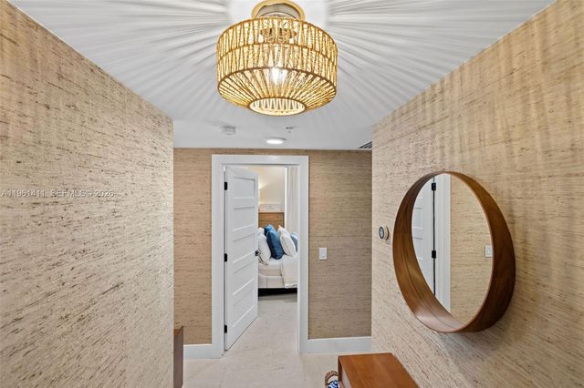 1402 Brickell Bay Dr 603, Miami, FL 33131