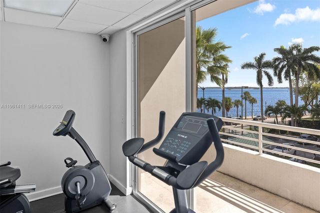 1402 Brickell Bay Dr 603, Miami, FL 33131