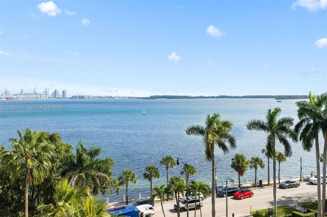 1402 Brickell Bay Dr 603, Miami, FL 33131