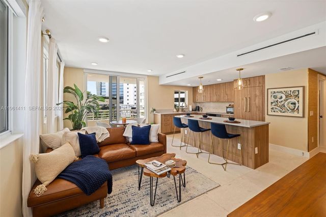 1402 Brickell Bay Dr 603, Miami, FL 33131