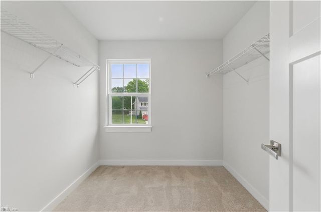 321 Windemere RD, Newport News, VA 23602