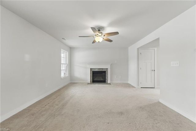 321 Windemere RD, Newport News, VA 23602