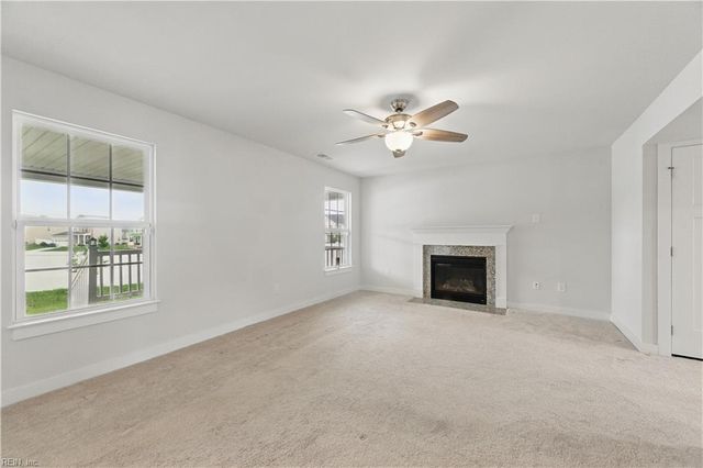 321 Windemere RD, Newport News, VA 23602