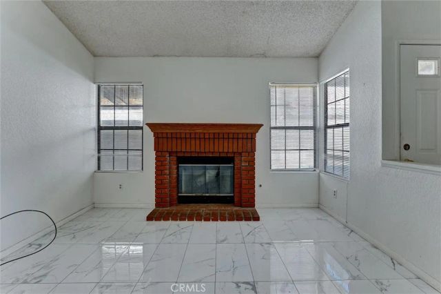 2812 Fairfield Avenue, Palmdale, CA 93550