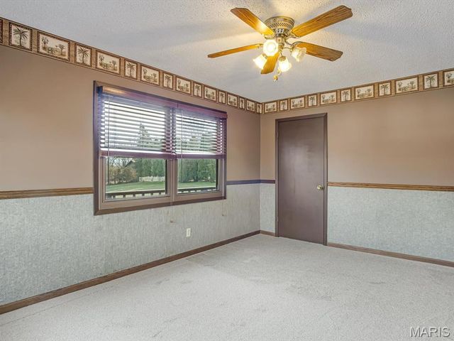 5089 Indian Hills Drive, Edwardsville, IL 62025