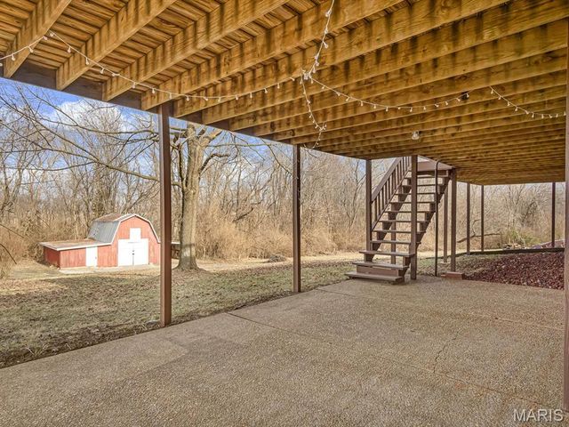 5089 Indian Hills Drive, Edwardsville, IL 62025