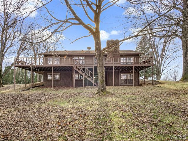 5089 Indian Hills Drive, Edwardsville, IL 62025