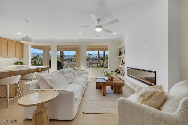 4987 Pensier Street, Las Vegas, NV 89135