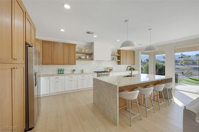 4987 Pensier Street, Las Vegas, NV 89135