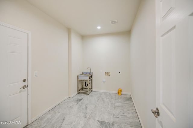 3110 W TOLLAN Drive, Eloy, AZ 85131