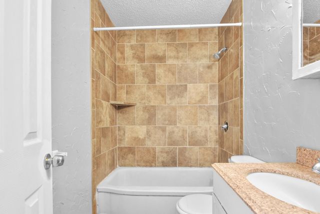 2205 39th Street, Lubbock, TX 79412