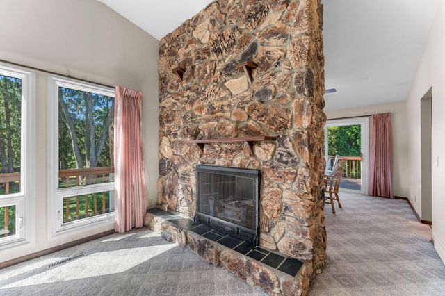465 NE 265th Avenue, Isanti, MN 55040