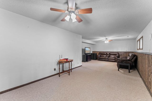 465 NE 265th Avenue, Isanti, MN 55040