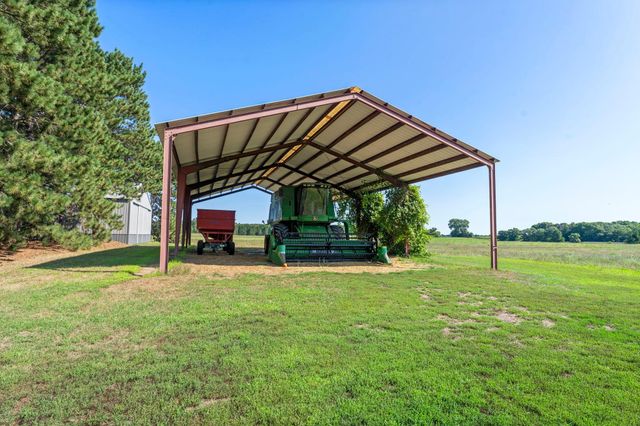 465 NE 265th Avenue, Isanti, MN 55040