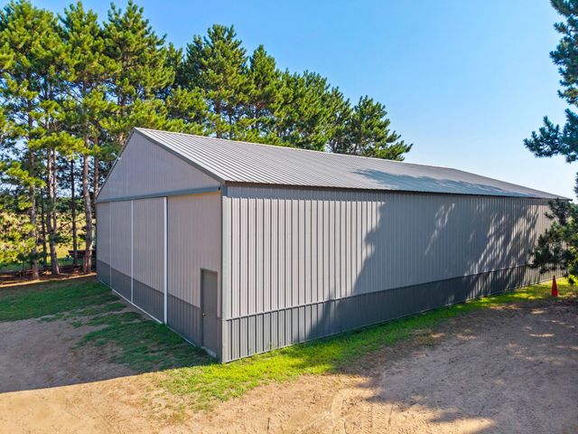 465 NE 265th Avenue, Isanti, MN 55040