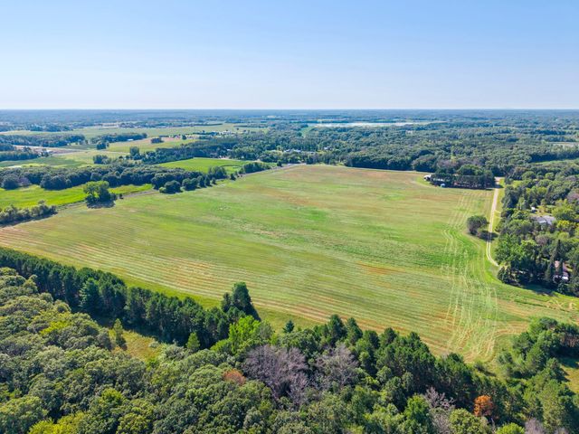 465 NE 265th Avenue, Isanti, MN 55040