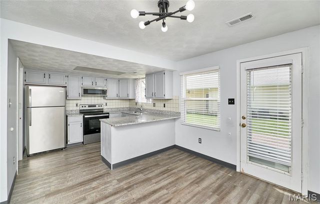 21 Brittany Court, Troy, MO 63379
