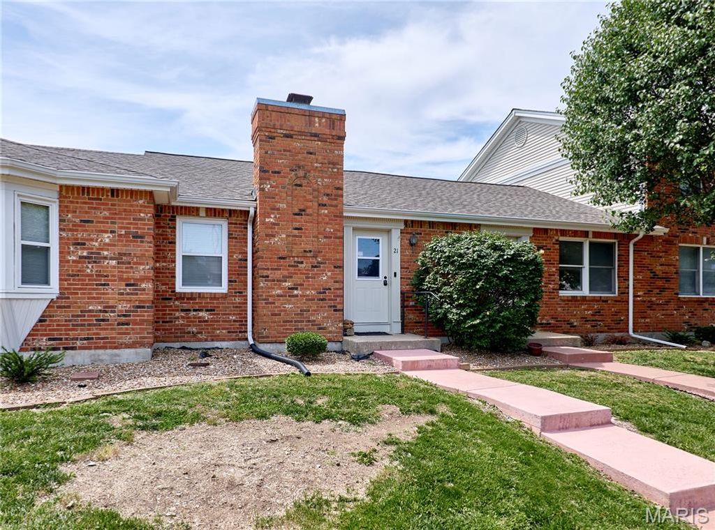 21 Brittany Court, Troy, MO 63379