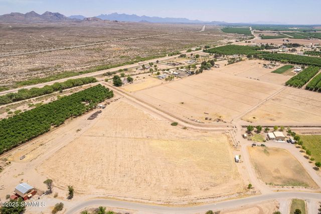 419 Fossil View Road, Las Cruces, NM 88007