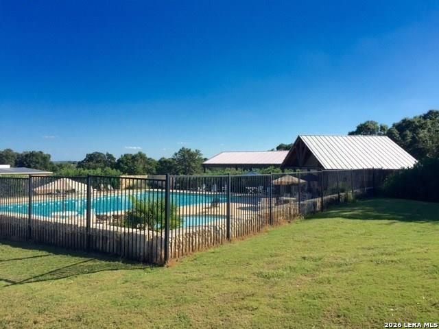 102 Denson Belk, Blanco, TX 78606