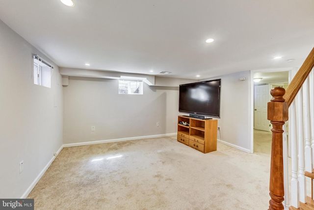 1145 46TH PL SE, Washington, DC 20019