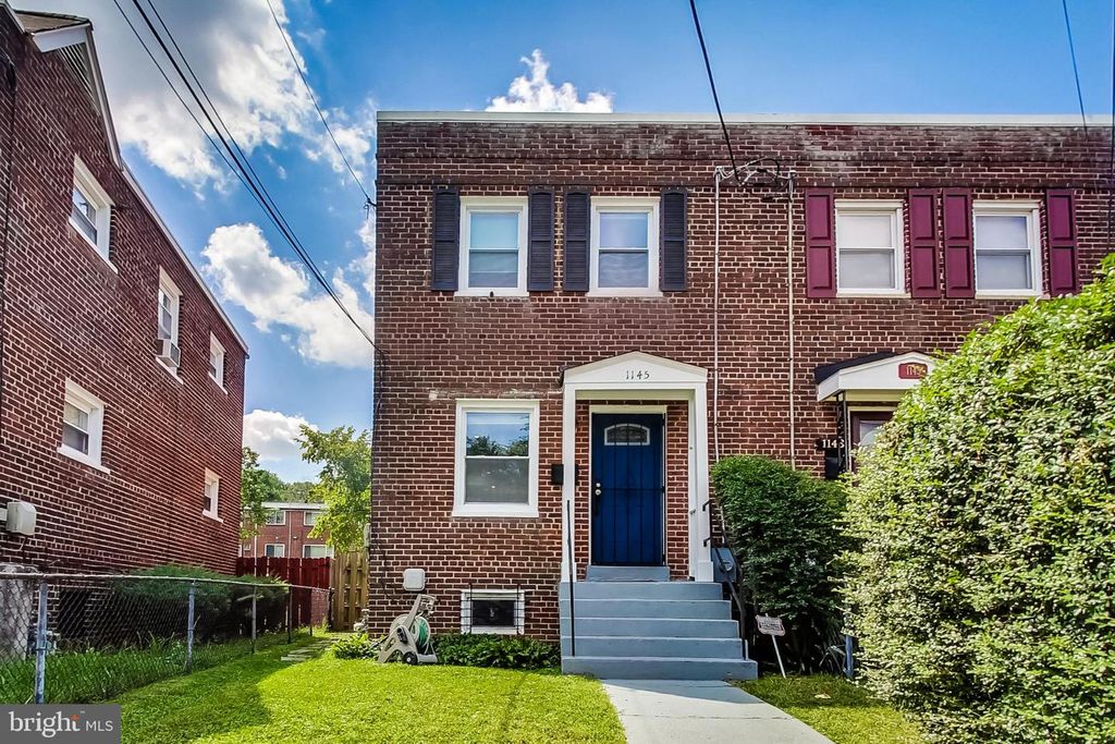 1145 46TH PL SE, Washington, DC 20019