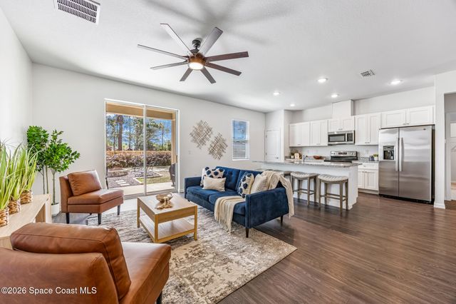 209 Wendover Road SW, Palm Bay, FL 32908
